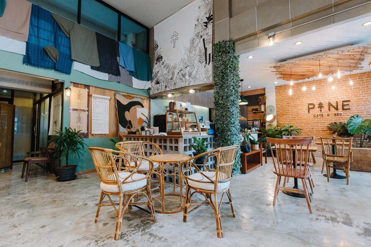 فندق Pine Cafe'&Bed فرا ناخون سي أيوتثايا المظهر الخارجي الصورة