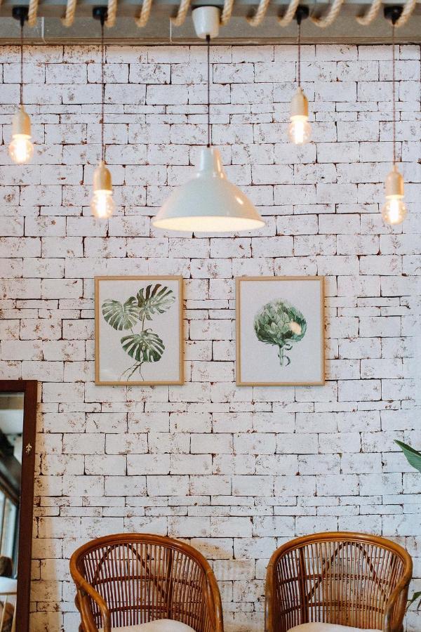 فندق Pine Cafe'&Bed فرا ناخون سي أيوتثايا المظهر الخارجي الصورة